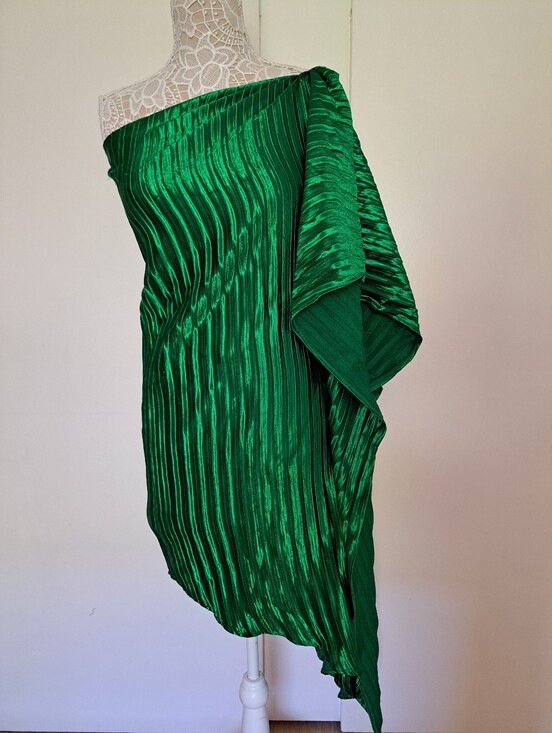 GUAPA Dresses & Skirts - GUAPA Mini Dress  Green  Metallic One-Shoulder Pleated Skirt